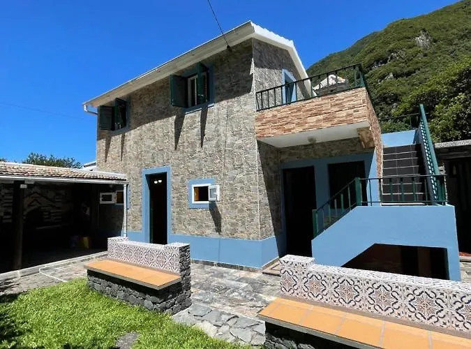 Casa Da Nogueira * Porto Moniz